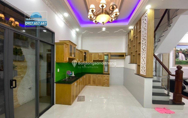 Bán nhà Phố Phương Liệt - TX , DT 46m2 x 5T, Giá hơn 9 Tỷ , ngõ nông thoáng sáng